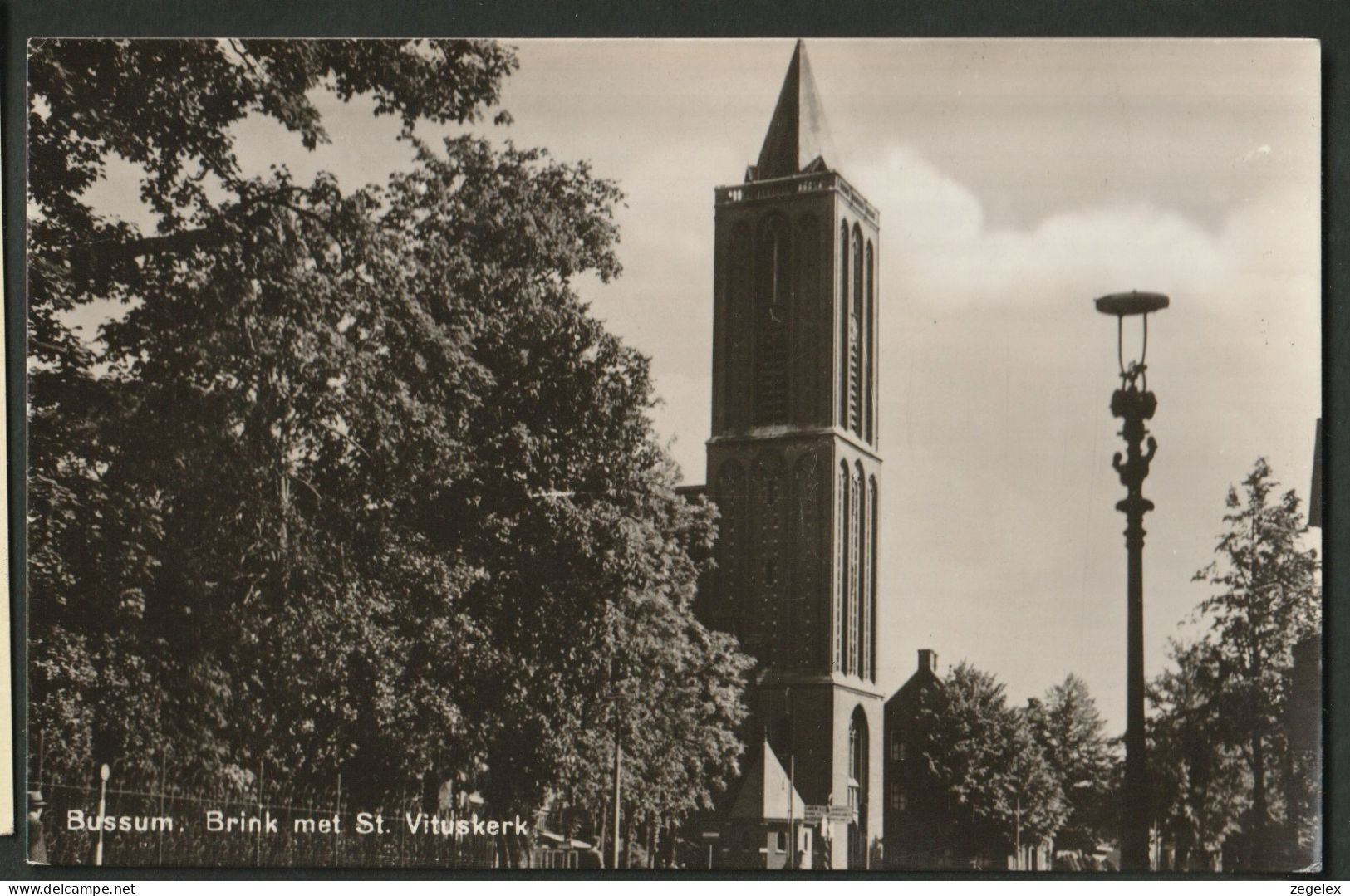 Bussum - Brink Met St. Vituskerk 1947 - Bussum