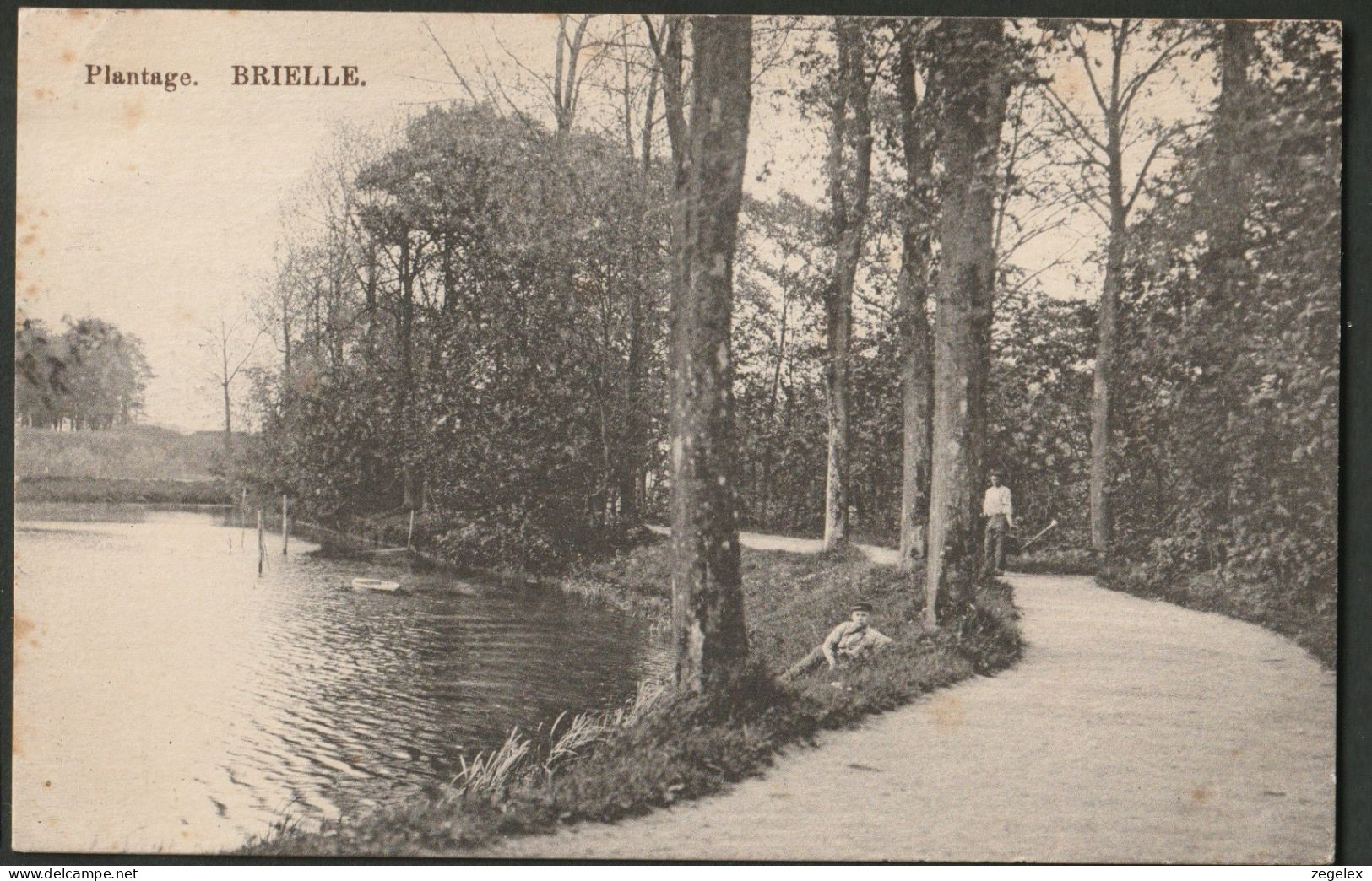 Brielle 1912 - Plantage - Jongens In Het Gras - Brielle