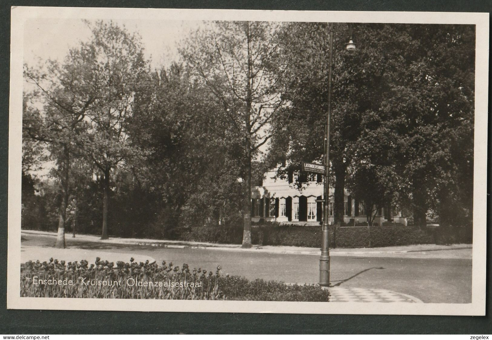 Enschede 1948 - Kruispunt Oldenzaalsestraat - Enschede