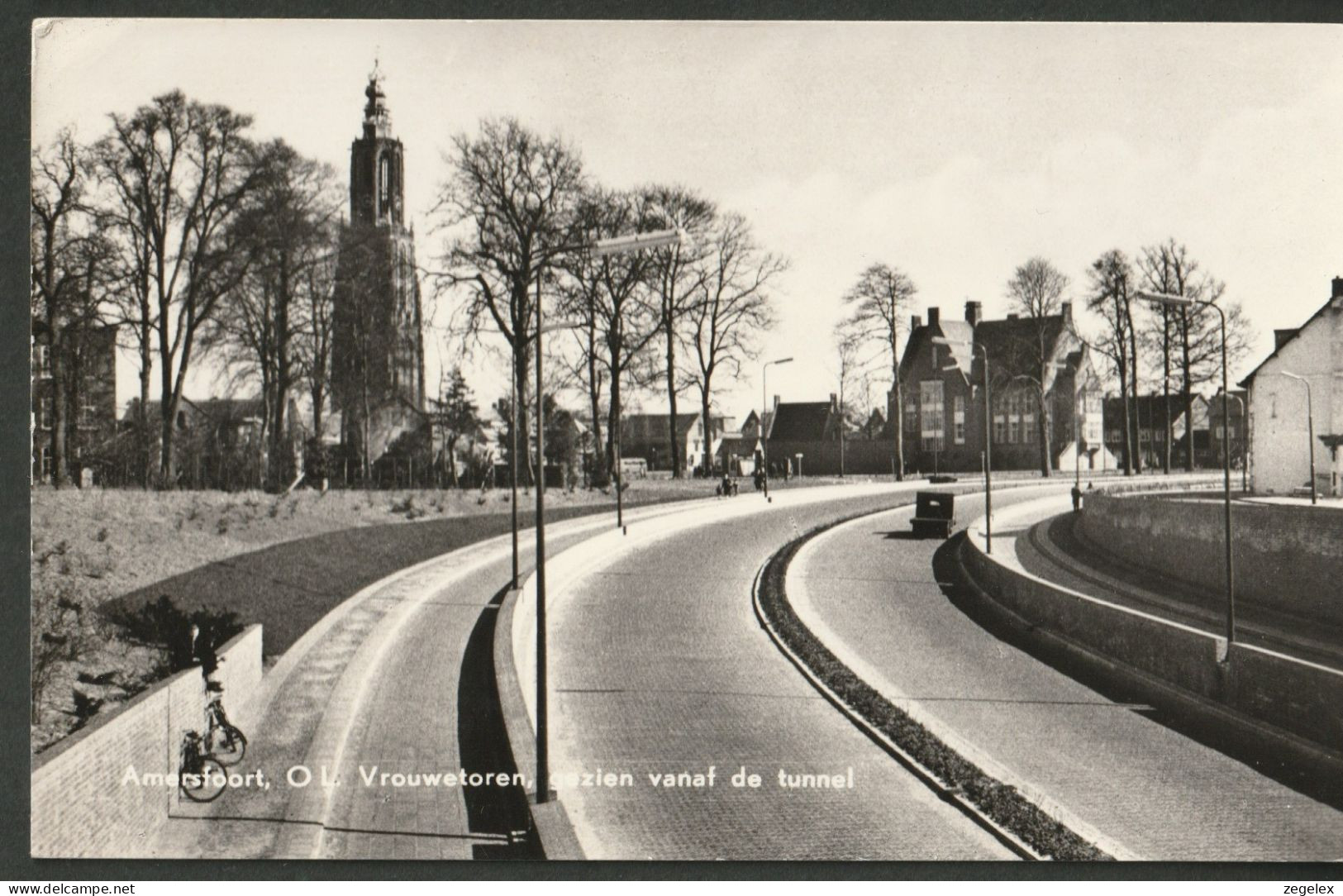 Amersfoort - Onze Lieve Vrouwetoren Gezien Vanaf De Tunnel - Amersfoort