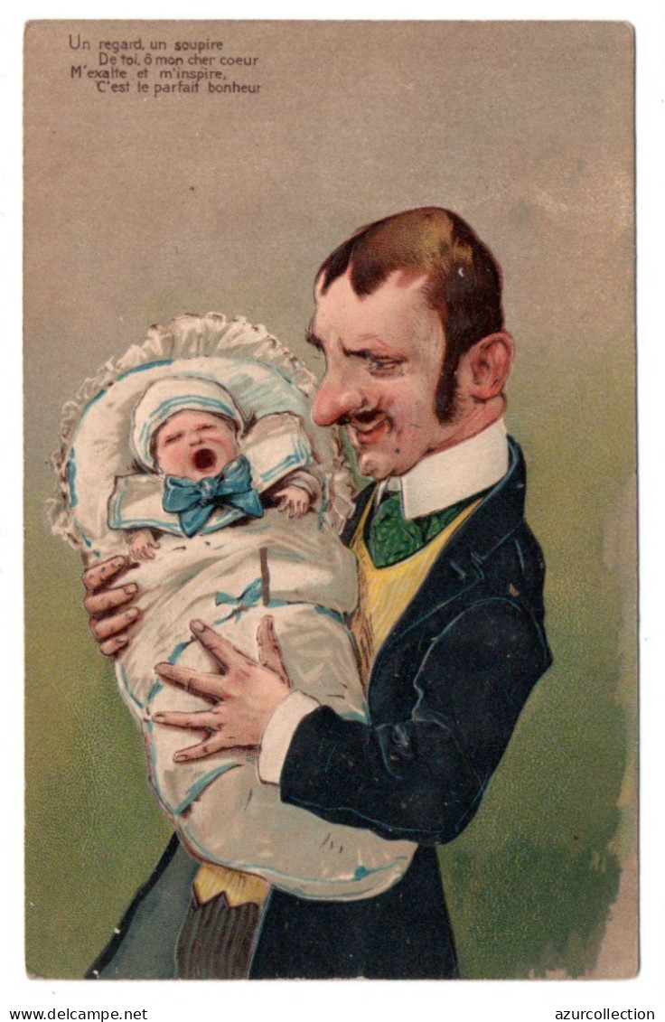 Bébé Dans Les Bras De Son Père. Carte Gaufrée - Geboorte