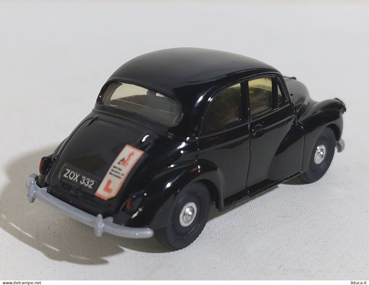 59760 CORGI 1/43 - Morris Minor - Nera - Corgi Toys