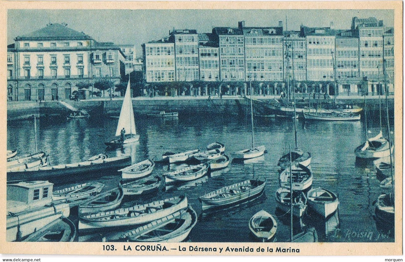54021. Postal CORUÑA, Vista De La Darsena Y Avenida De La Marina - La Coruña