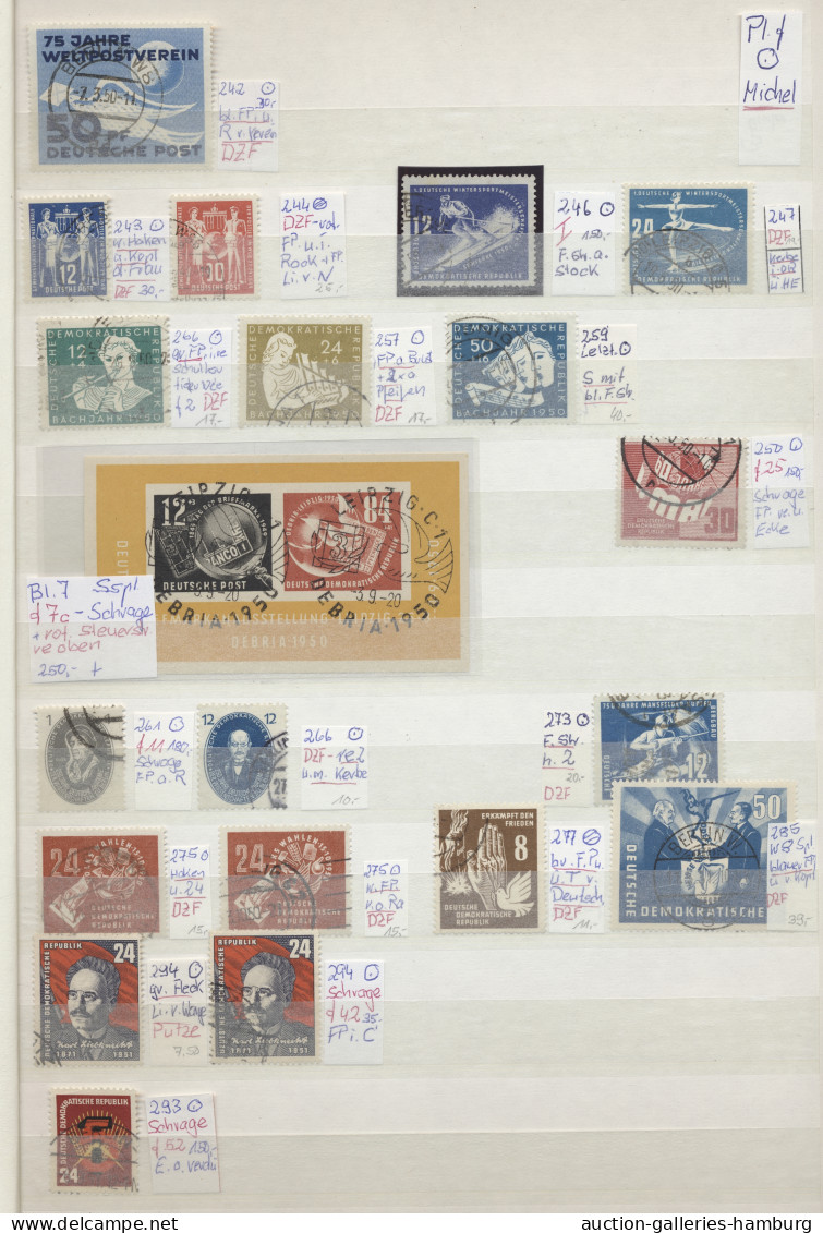 DDR: 1949-1990, Umfangreiche Gestempelte Plattenfehlersammlung In 2 Steckalben U - Collections