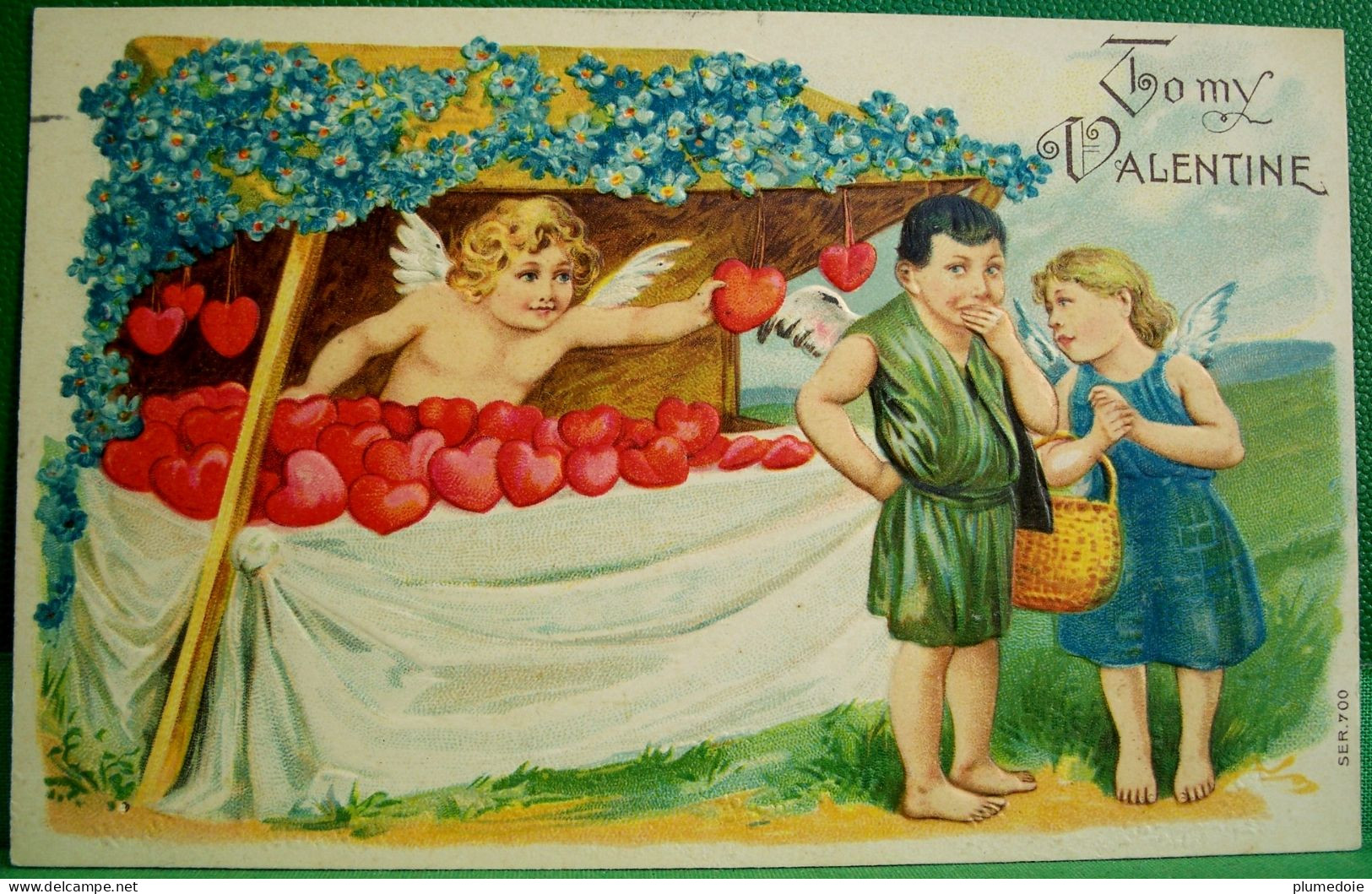 Cpa  Gaufrée SAINT VALENTIN  ANGE  MARCHAND De COEURS COUPLE ANGES 1909 , CUPID SELLING HEARTS TO MY VALENTINE OLD PC - Valentine's Day