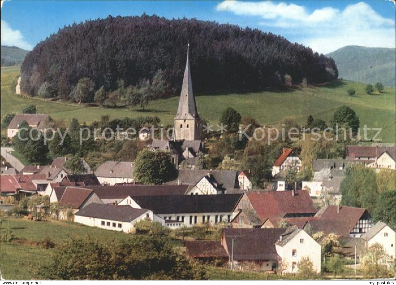 72394467 Stockum Sauerland Ortsansicht Mit Kirche Luftkurort Stockum Sauerland - Sundern