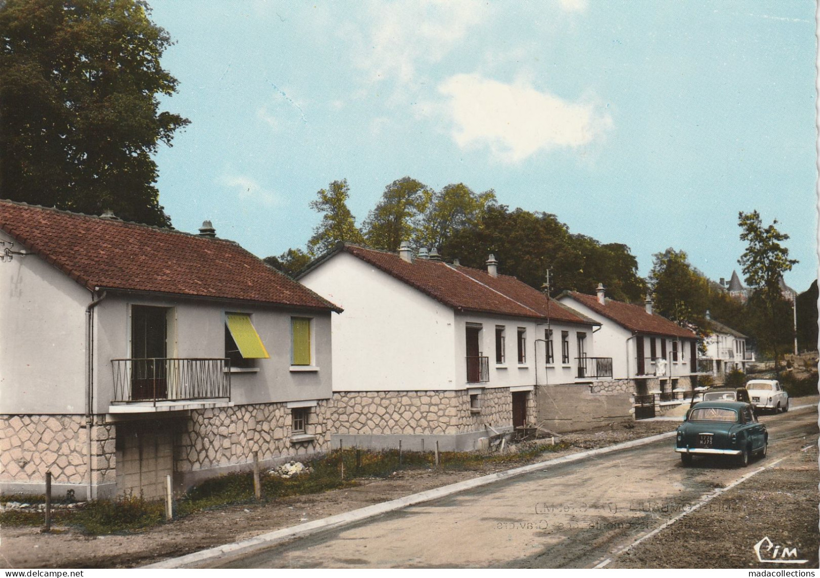 Pontault Combault (77 - Seine Et Marne )  Les Lotissements Des Graviers  - 403 Peugeot  Garées - Pontault Combault