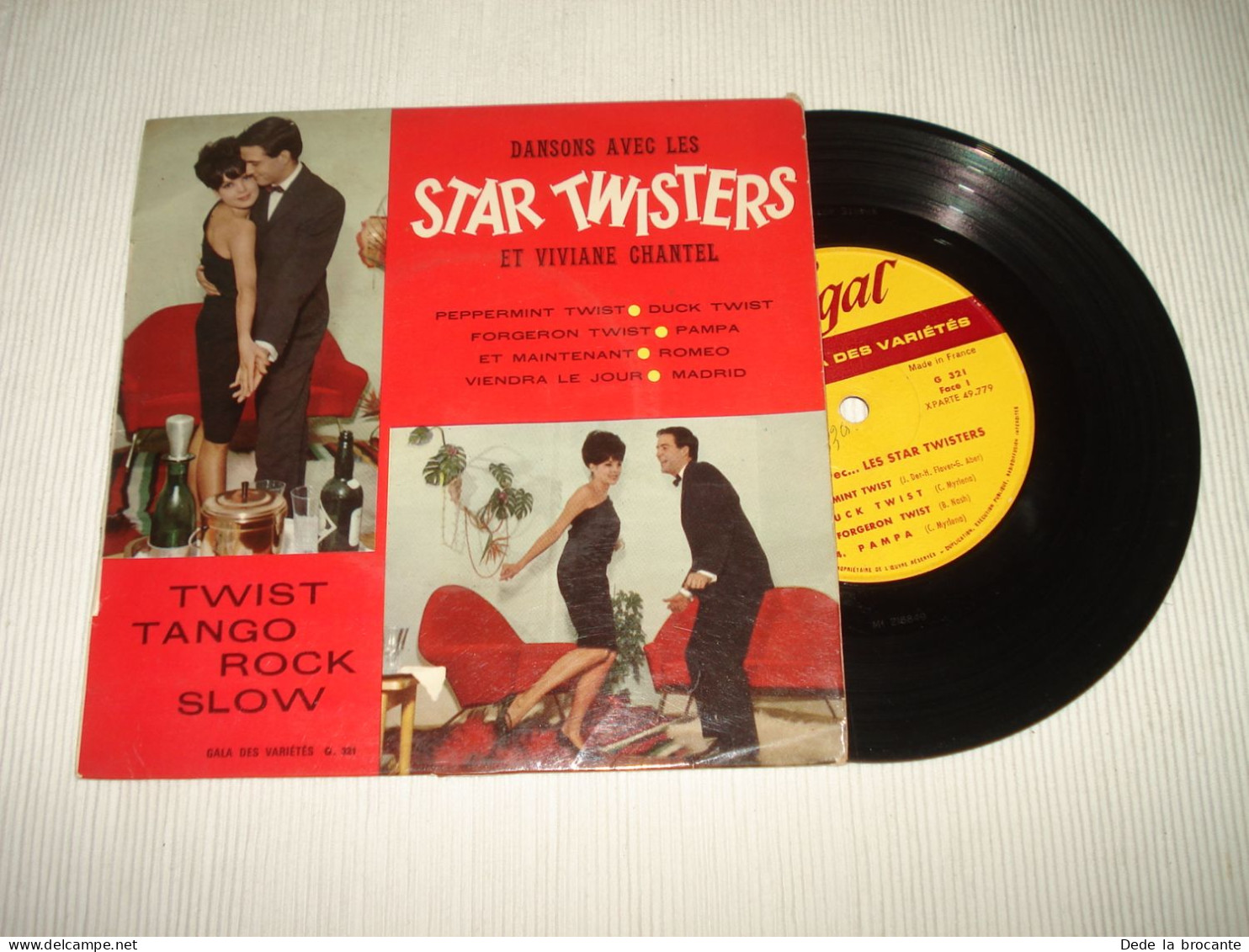 B13 / Star Twisters  Viviane Chantel  - 7"- 33 T –  G 321 - Fr 1962  VG+/VG+ - Formatos Especiales