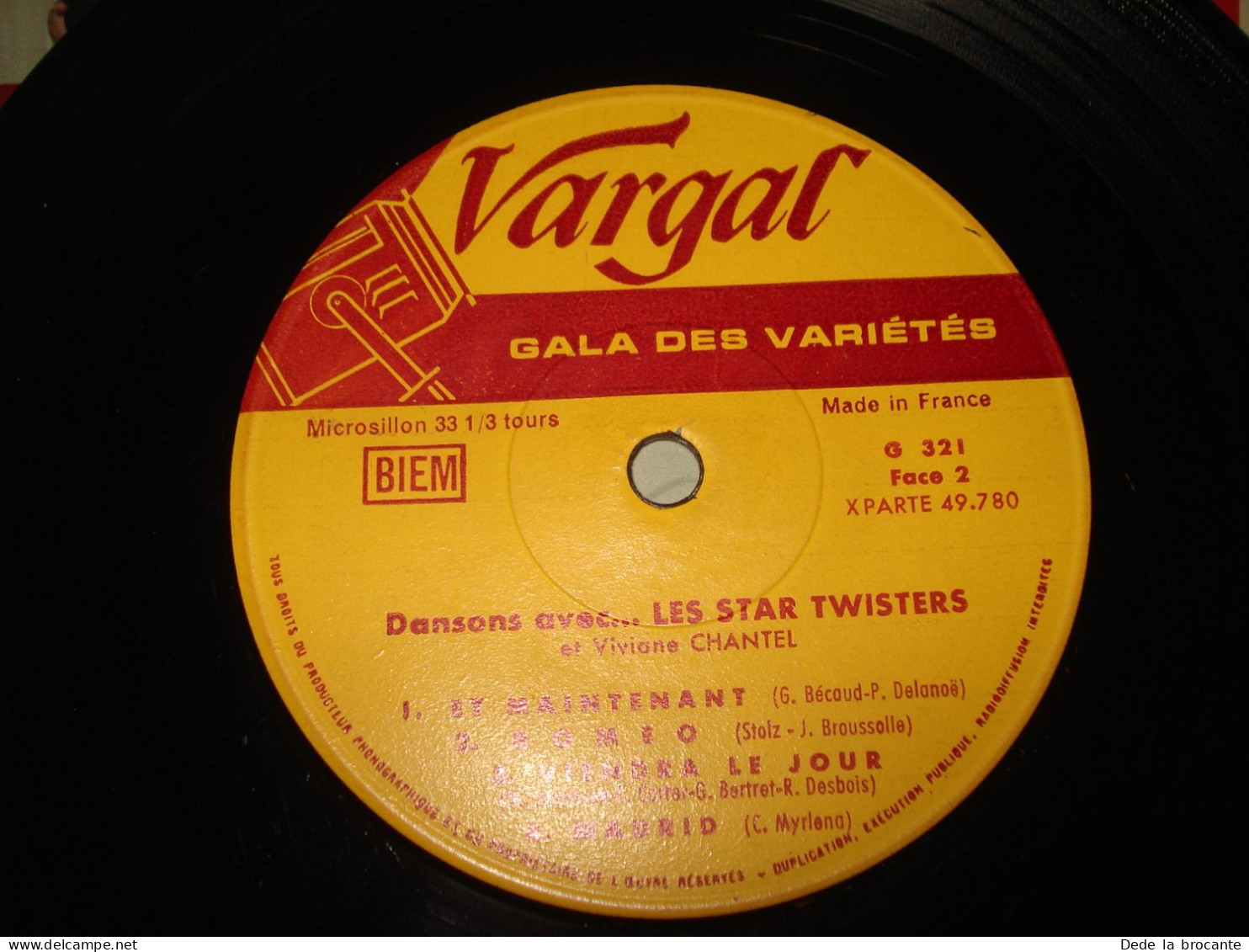 B13 / Star Twisters  Viviane Chantel  - 7"- 33 T –  G 321 - Fr 1962  VG+/VG+ - Formats Spéciaux