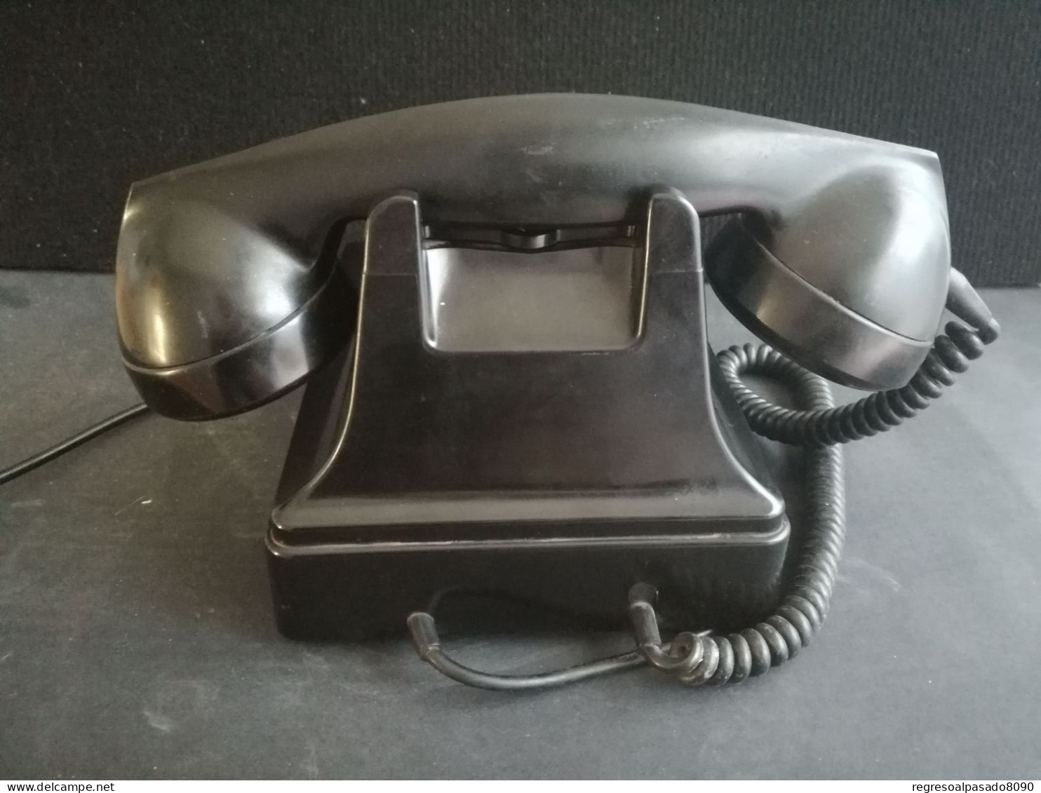 Teléfono Baquelita Negro De Los Años 60. Año 1963 Téléphone Telephone Phone - Telefonía