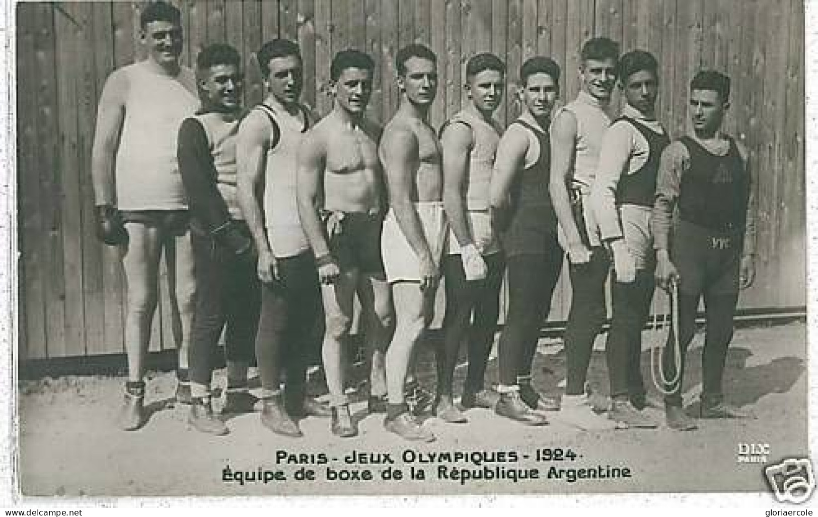 SPO009 - VINTAGE POSTCARD - 1924 PARIS OLYMPICS: Argentina BOXING  Team - Basketball