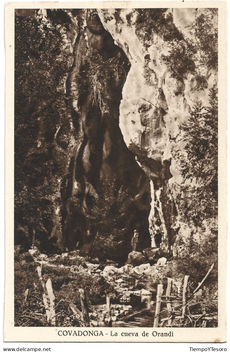 Postcard - Spain, Asturias, Covadonga, La Cueva De Orandi, N°885 - Asturias (Oviedo)