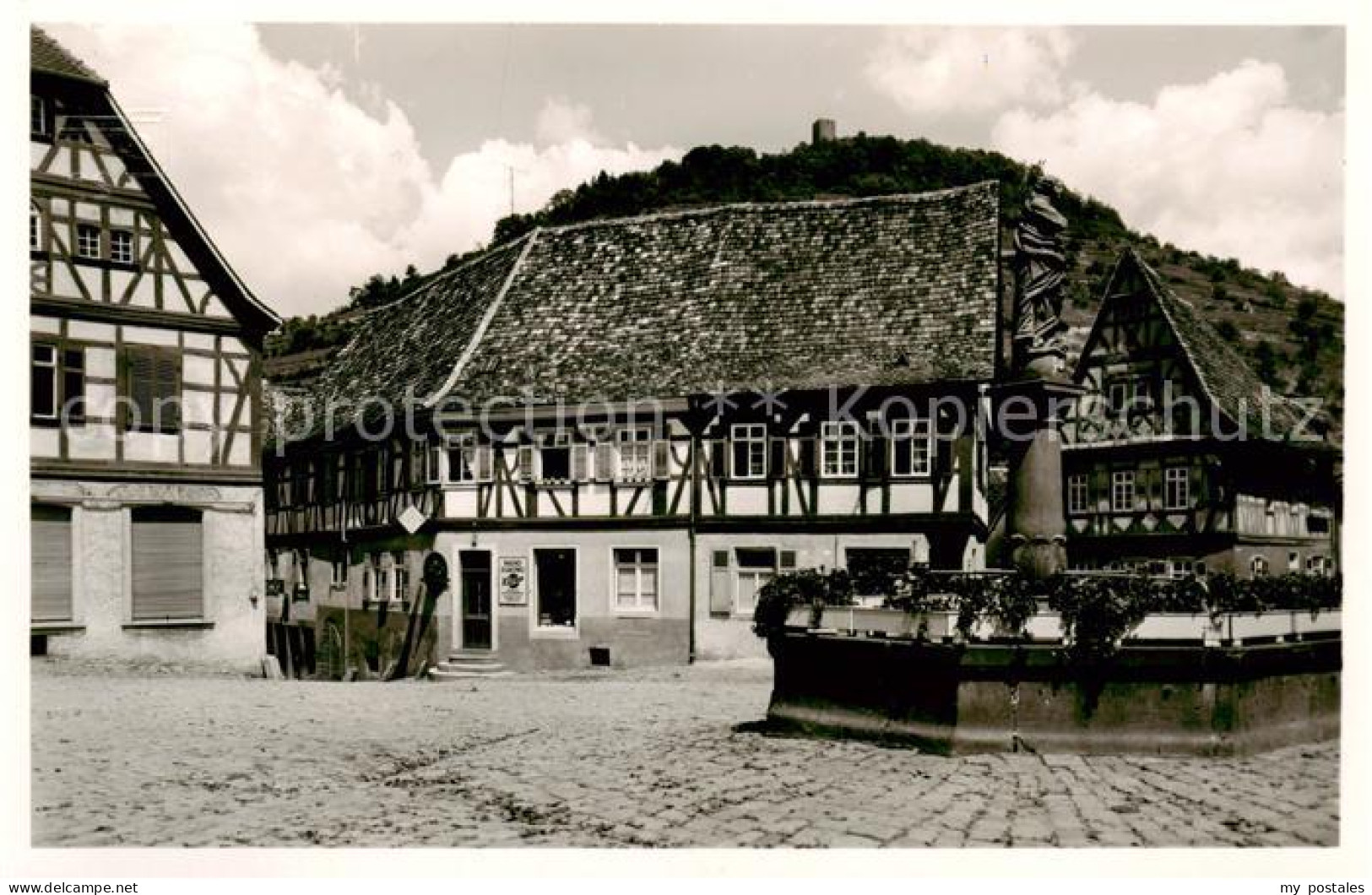 73809554 Heppenheim Bergstrasse Marktplatz Brunnen Heppenheim Bergstrasse - Heppenheim