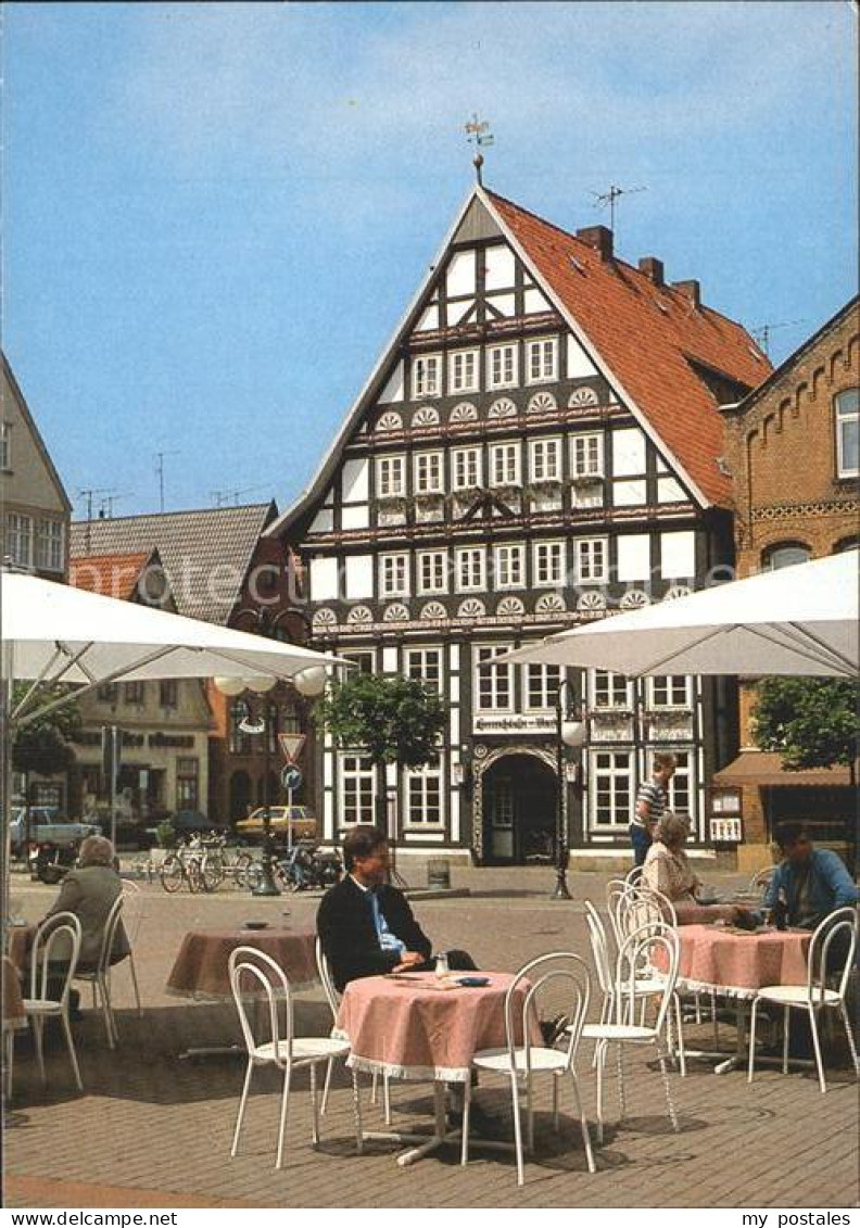 72368084 Stadthagen Marktplatz Strassencafe Fachwerkhaus Stadthagen - Stadthagen