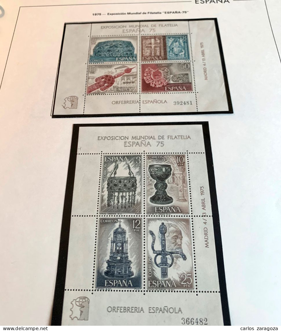 ESPAÑA—Años completos 1970/1976 + escudos + trajes ** MNH stamps. En ALBUM Filabo 15 anillas con hojas EDIFIL