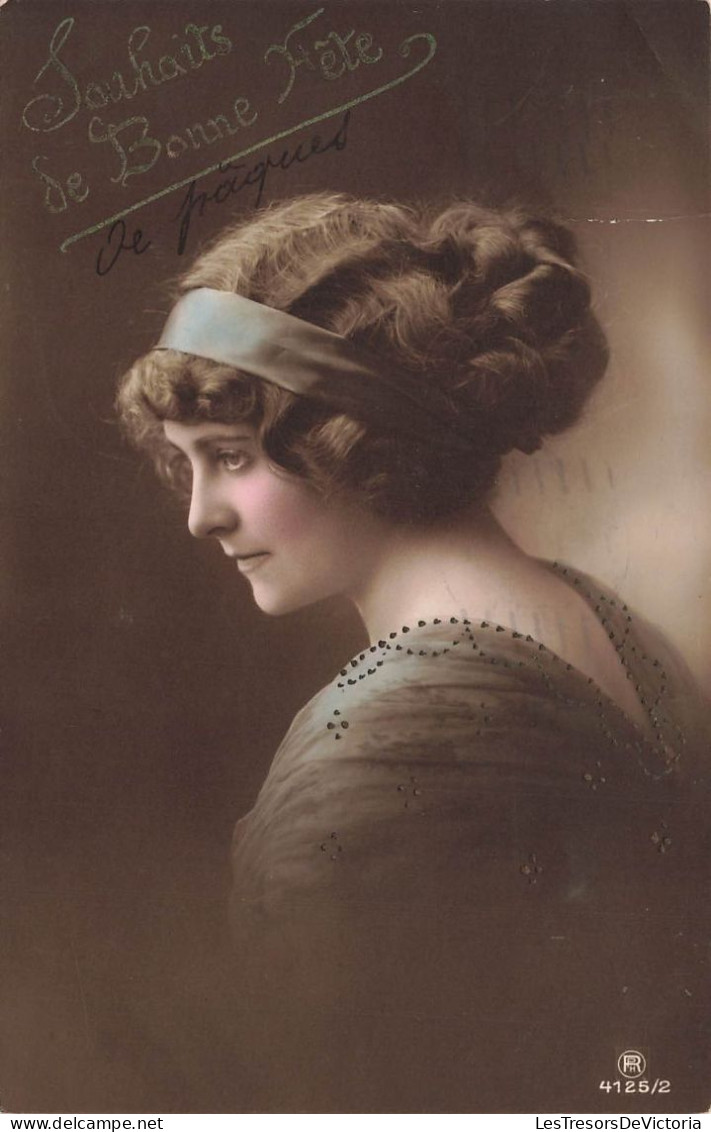 FANTAISIE - Souhaits De Bonne Fête (de Pâques) - Femme Vue De Dos - Profil - Carte Postale Ancienne - Frauen