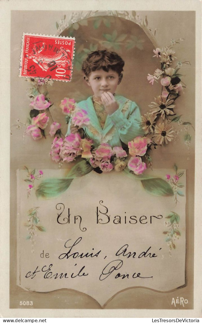 ENFANT - Petit Garçon - Un Baiser De Louis, André Et Emile Ponce - Carte Postale Ancienne - Autres & Non Classés