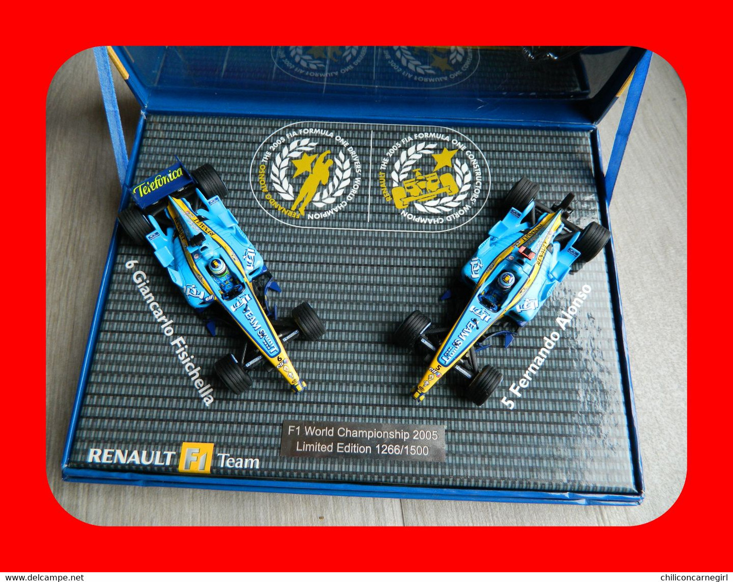 * Coffret RENAULT - Edition Limitée - Renault F1 Team R25 FERNANDO ALONSO - GIANCARLO FISICHELLA - Minichamps