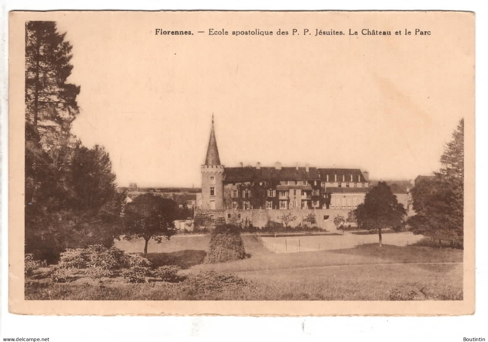 Florennes - Ecole Apostolique Des P. P. Jésuites - Le Château Et Le Parc - Florennes