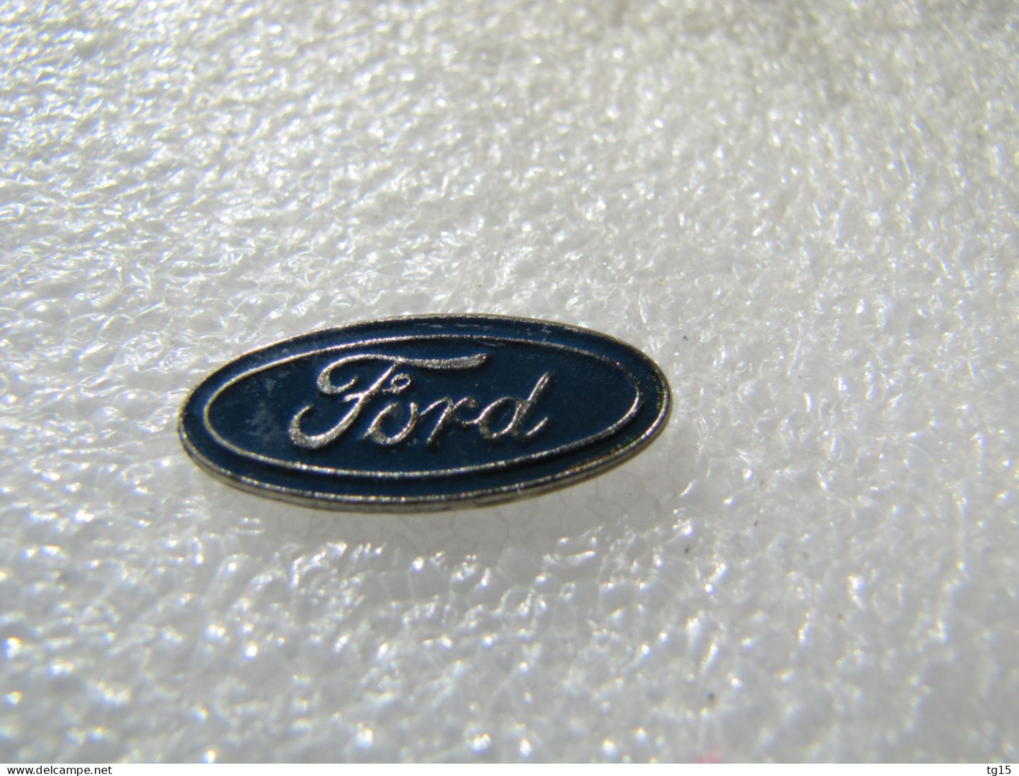 PIN'S   LOGO   FORD - Ford