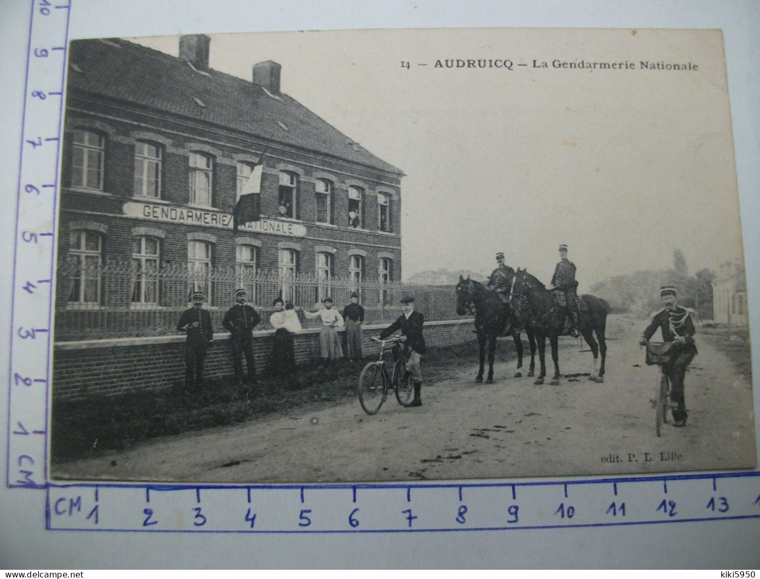 CPA AUDRUICQ (62) La Gendarmerie Nationale - Audruicq