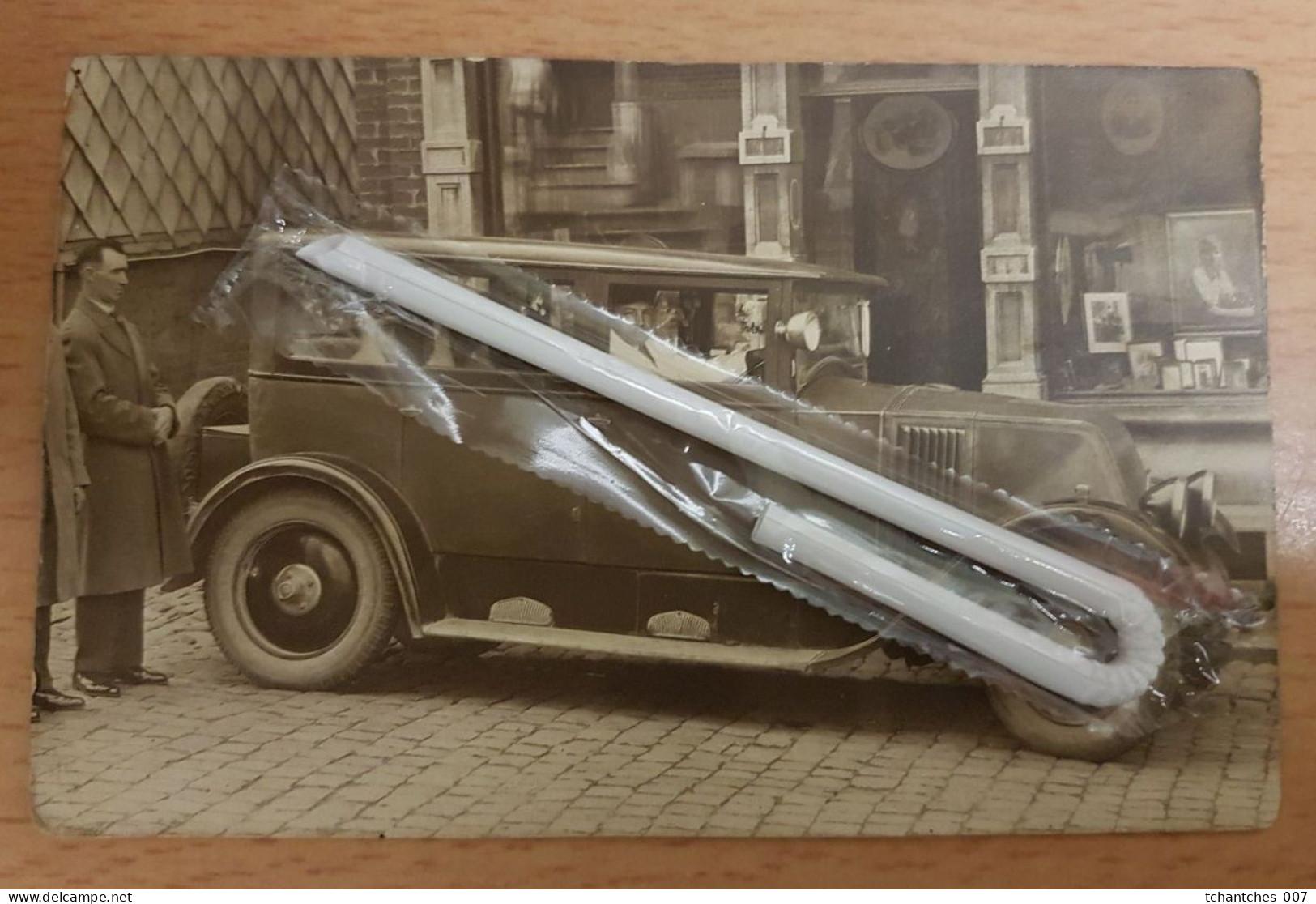 HERVE - Maison BRAHAM - PHOTO CARTE - PHOTOGRAPHE - OLDTIMER - RENAULT Type KZ -1 - 1930 - COMMUNIANTE - MAGASIN - Herve