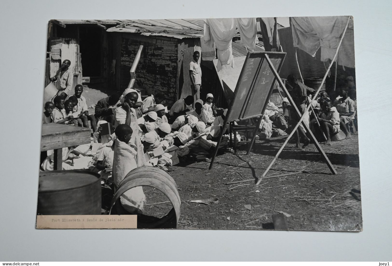 Portfolio original de Pierre Duverger pendant son voyage en Afrique en 1957 en 2CV, Format 30/40 40 photos