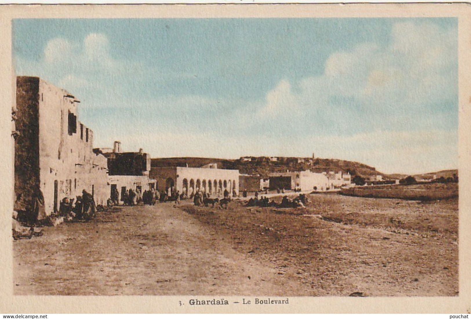 ZA 18- GHARDAIA ( ALGERIE ) - LE BOULEVARD - CARTE COLORISEE - 2 SCANS - Ghardaïa