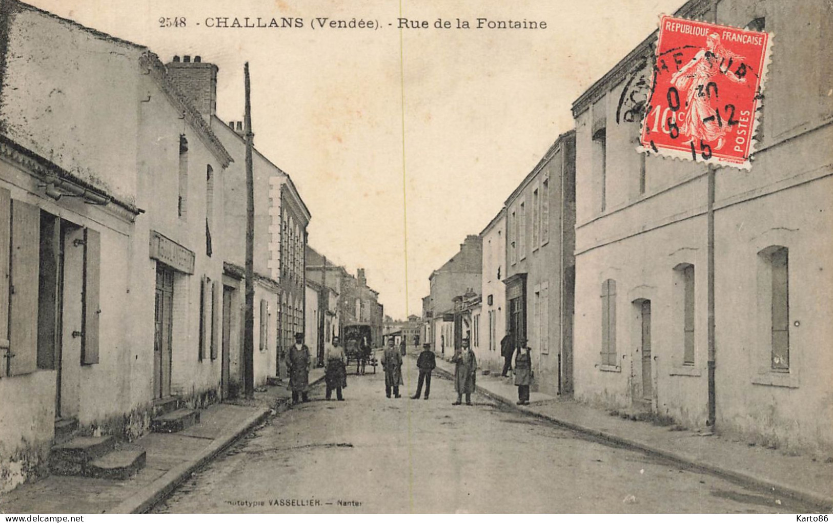 Challans * Rue De La Fontaine * Villageois - Challans