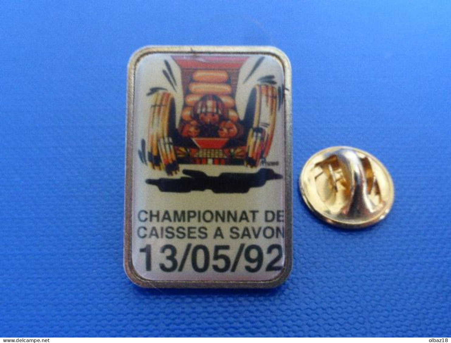 Pin's Championnat De Caisses à Savon 13/05/92 - Courses Dessin (JE43) - Automobile - F1