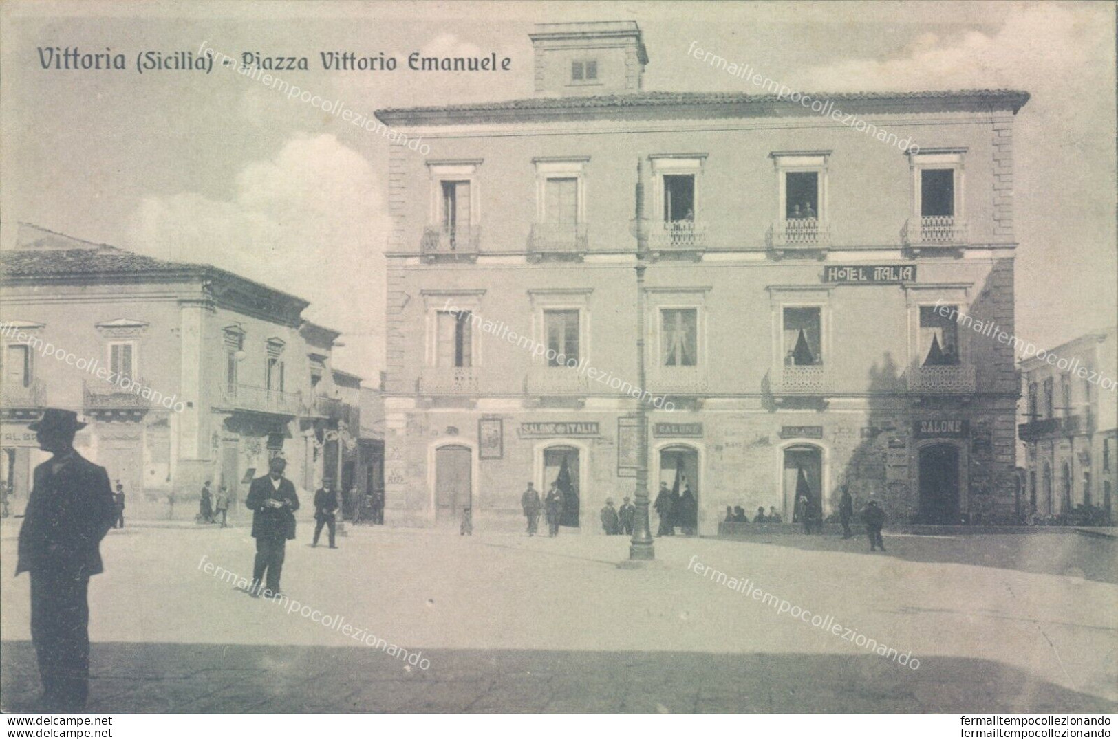 S478 Cartolina Vittoria Piazza Vittorio Emanuele Provincia Di Ragusa - Ragusa