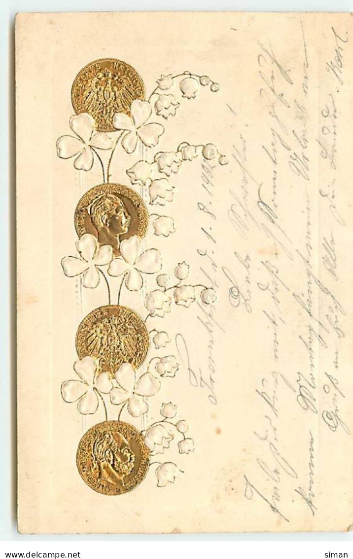 N°22291 - Carte Gaufrée - Pièces En Or Au Milieu De Trèfles Et De Muguet - Münzen (Abb.)