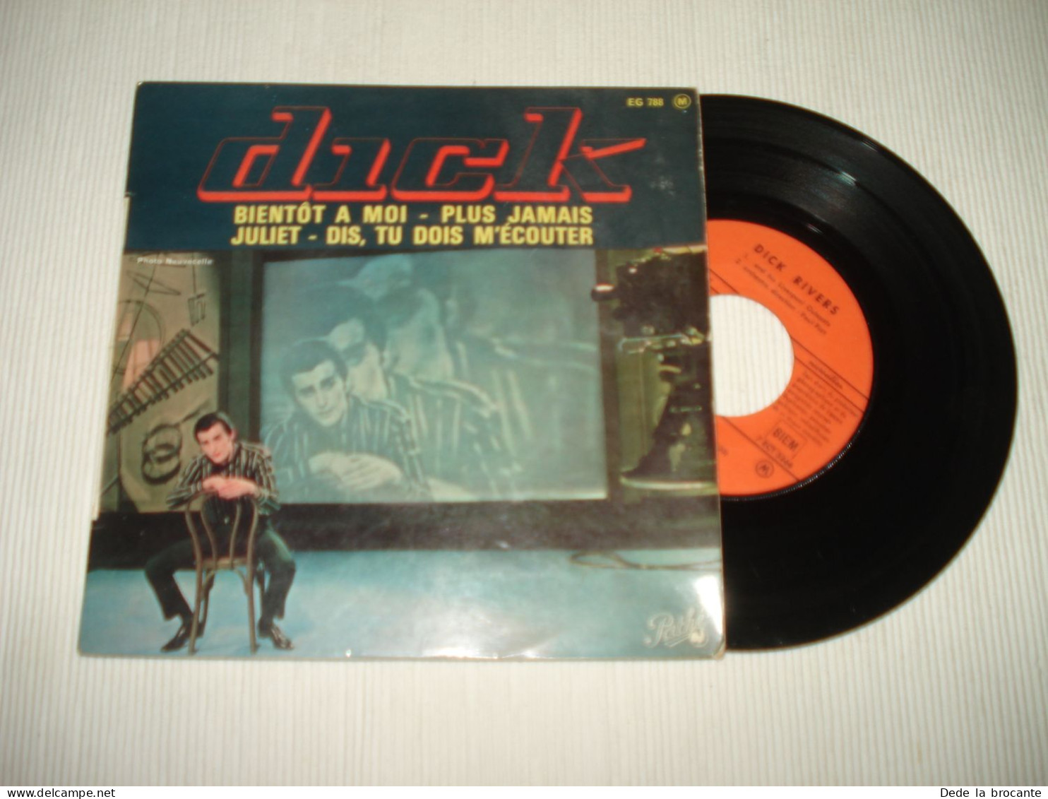B13 / Dick Rivers – Bientôt A Moi - EP – 	Pathé – EG 788 - Fr 1964  VG+/EX - Formatos Especiales