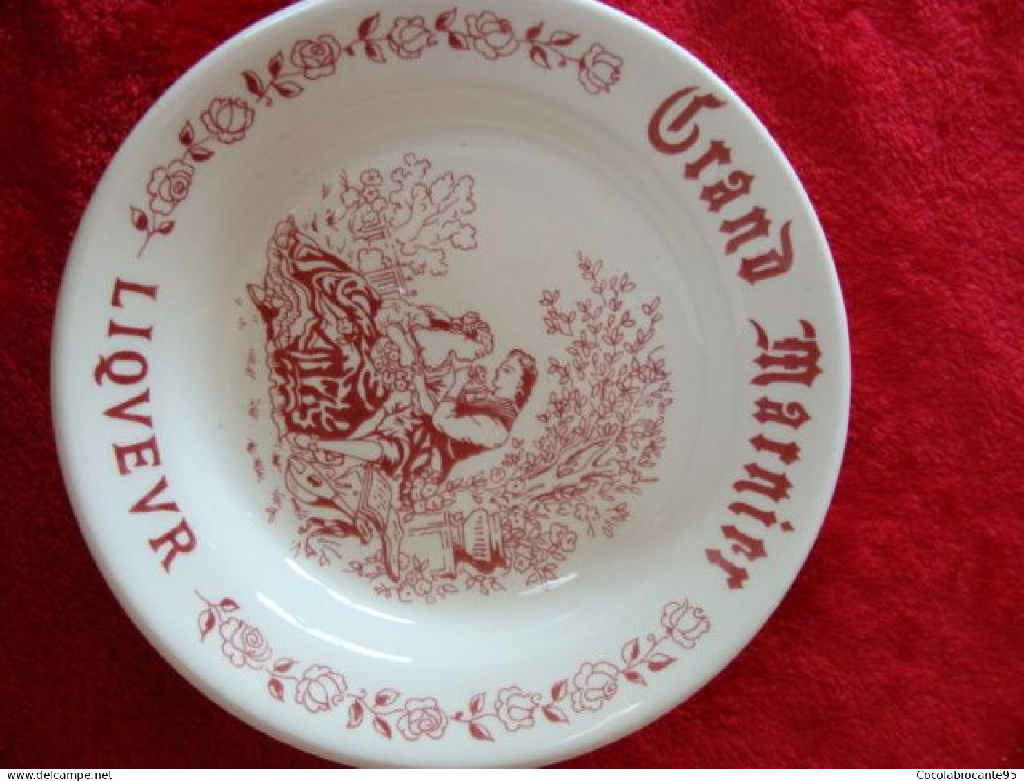 Petite Assiette Publicitaire GRAND MARNIER - Plates