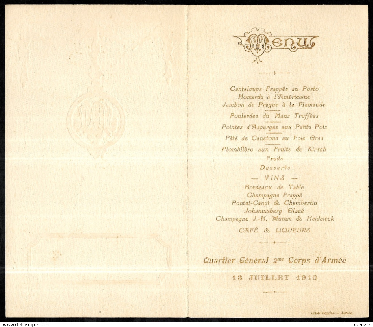 MENU Ouvrant, Décor Floral Gaufré, 1910, Quartier Général 2ème Corps D'Armée, 80 Amiens - Menus