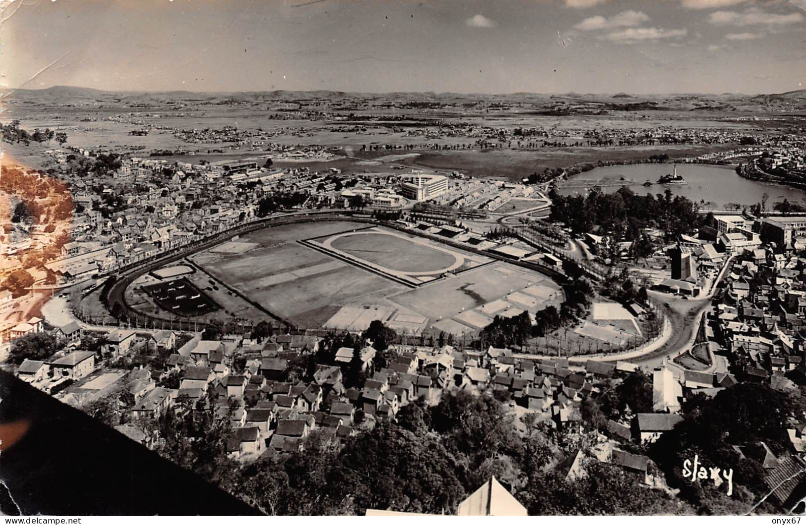 Carte Photo Souple-TANANARIVE-Tananarivo-Madagascar-Lac Anosy-Stade-Stadio-Stadion-Stadium-Photo Stavy - Madagascar