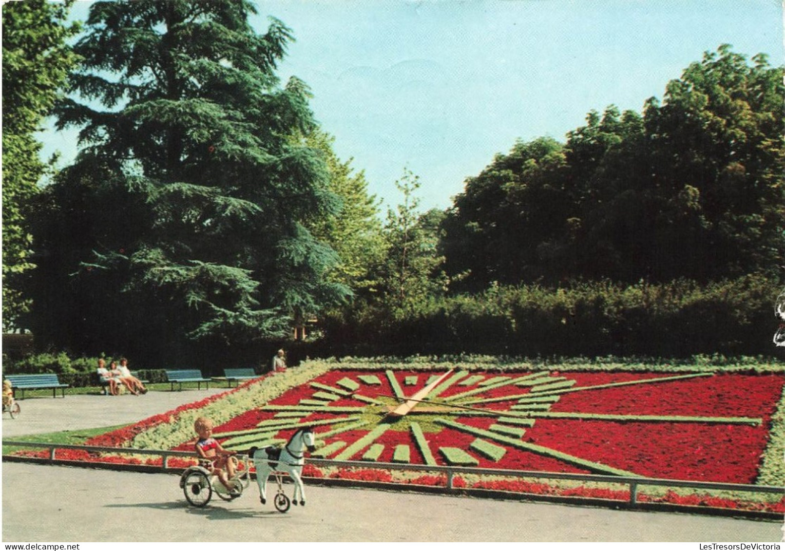 SUISSE - Lausanne - Vue Sur L'horloge Fleurie-  Colorisé - Carte Postale - Lausanne