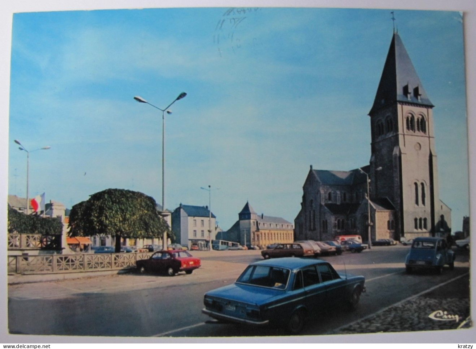 BELGIQUE - LUXEMBOURG - BERTRIX - La Grand'Place - Bertrix