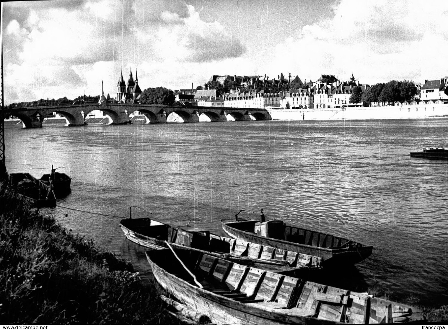 39 - LOIR ET CHER - BLOIS - Barques Sur La Loire - Le Pont - Europa