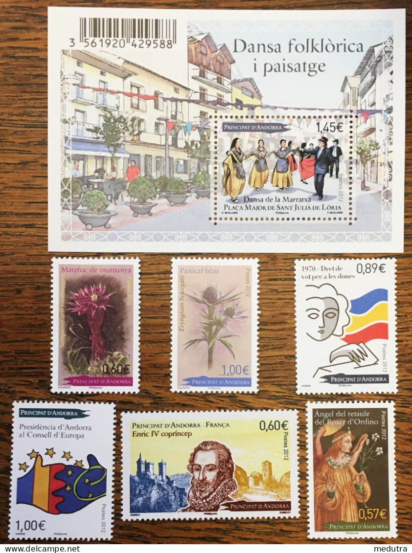 Andorre Neuf** : Année Complète 2012 (718 à 733) 16 Timbres Dont 3 Feuillets (3 Photos) - Nuovi