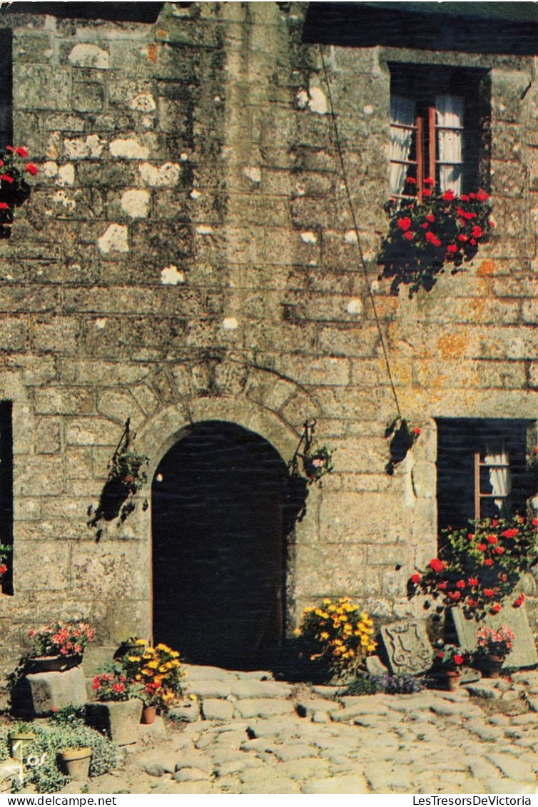 FRANCE - Locronan - Vue Générale D'une Vieille Maison - La Bretagne En Couleurs - Colorisé - Carte Postale Ancienne - Locronan