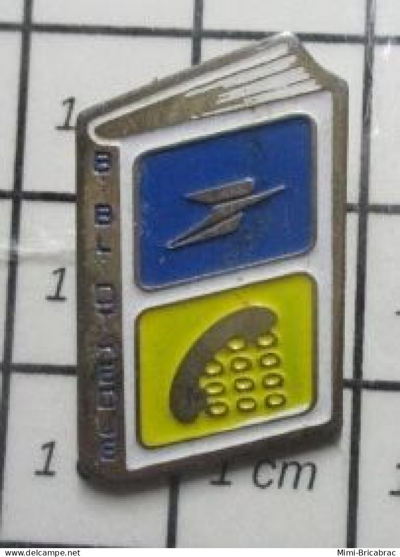 311B Pin's Pins / Beau Et Rare / THEME : FRABCE TELECOM / BIBLIOTHEQUE LA POSTE Qui Aime Les Hommes De Lettres - Telecom De Francia