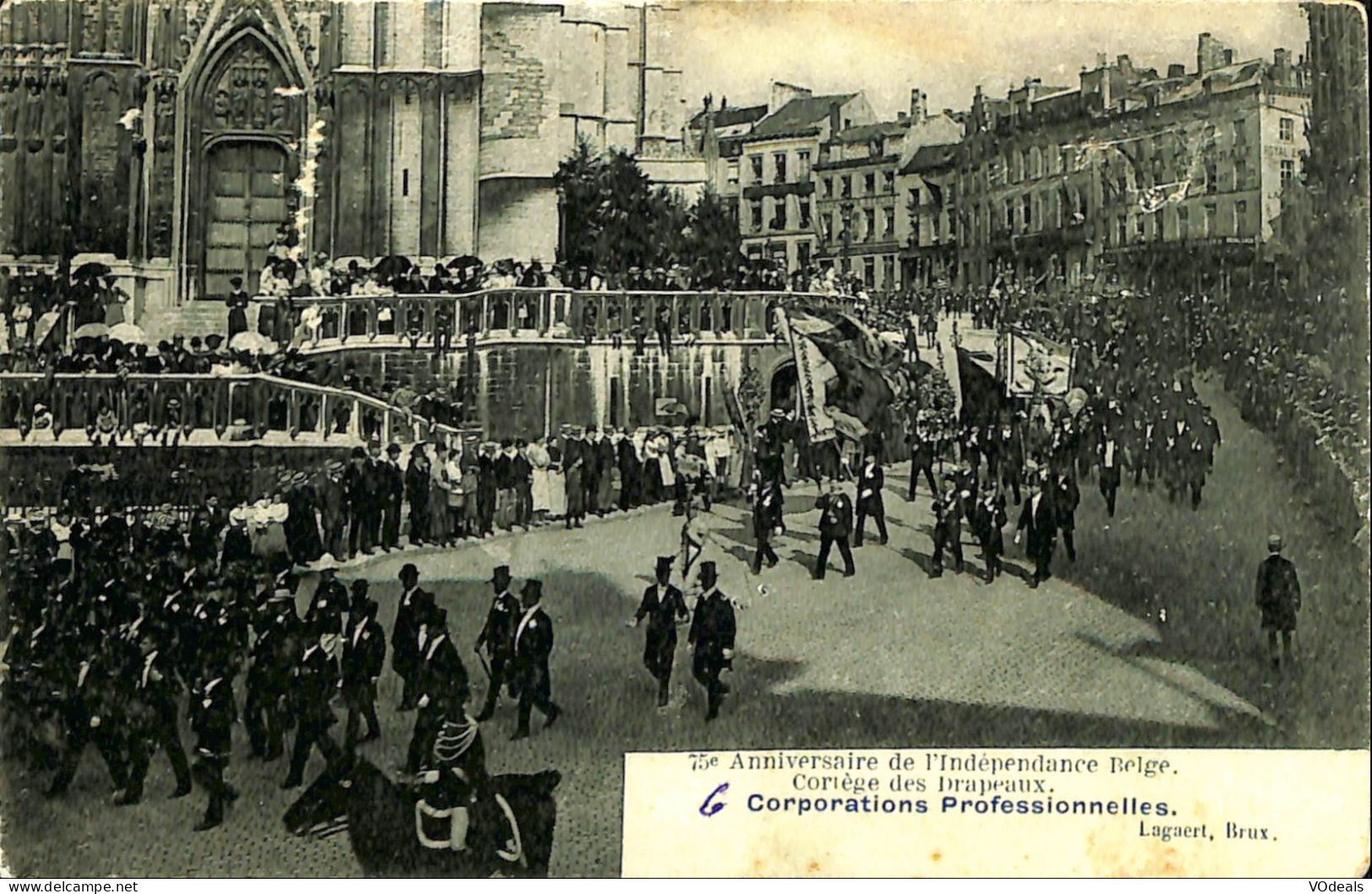 Belgique - Brussel - Bruxelles - 75e Anniversaire De L'Indépendance Belge - Cortège Des Drapeaux - Fêtes, événements