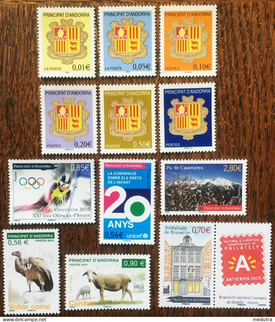 Andorre Neuf** : Année Complète 2010 (681 à 703) 23 Timbres Dont Un Feuillet (3 Photos) - Neufs