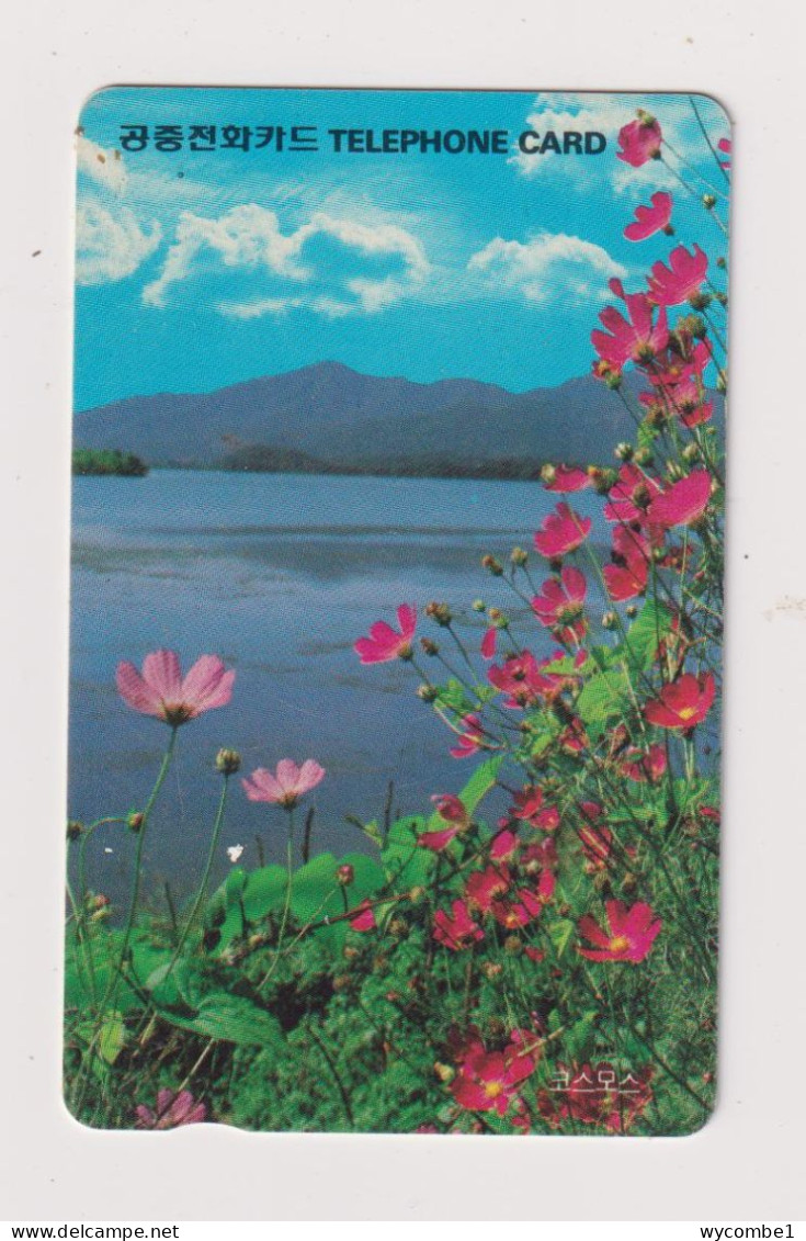 SOUTH KOREA - Flowers And Lake View Magnetic Phonecard - Corée Du Sud