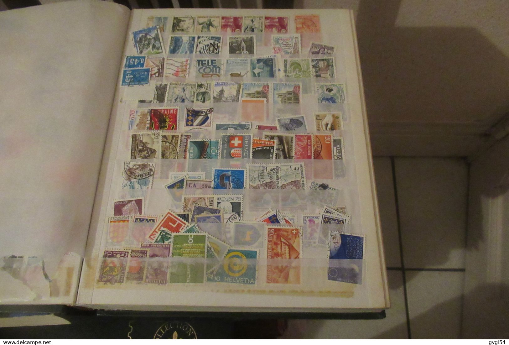 MONDIAL COLLECTION 5000 TIMBRES  O, N* MLH Et MNH - Collections (en Albums)