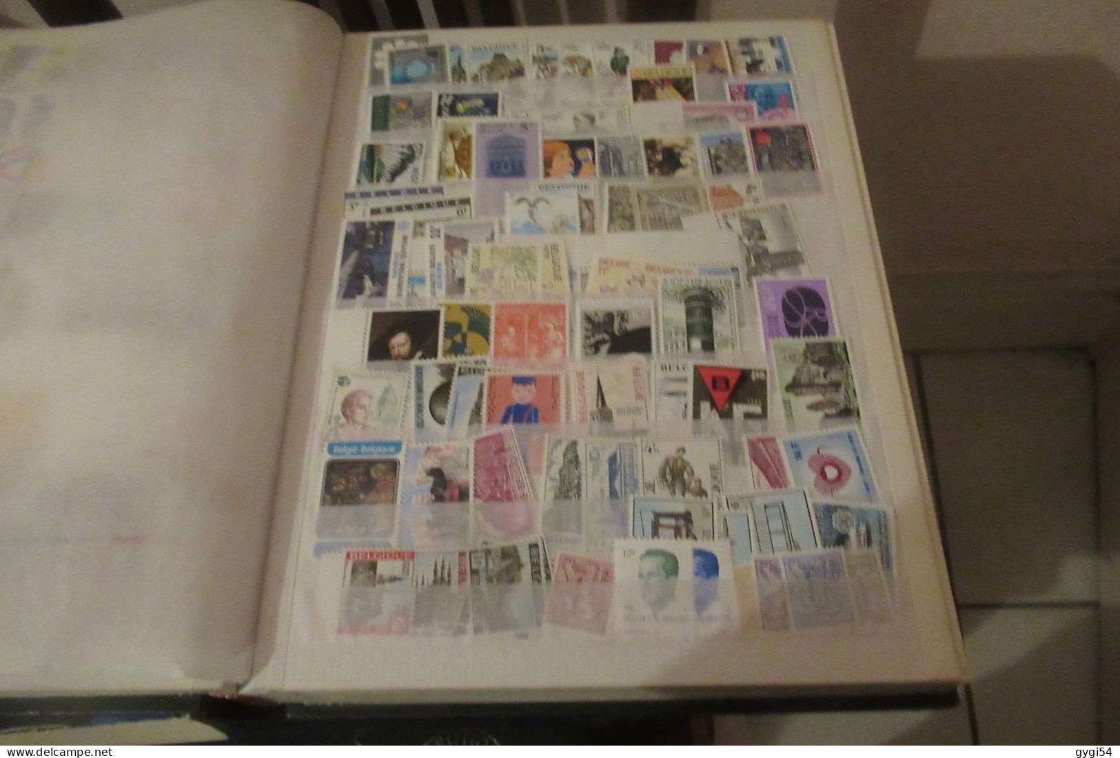 MONDIAL COLLECTION 5000 TIMBRES  O, n* MLH et MNH