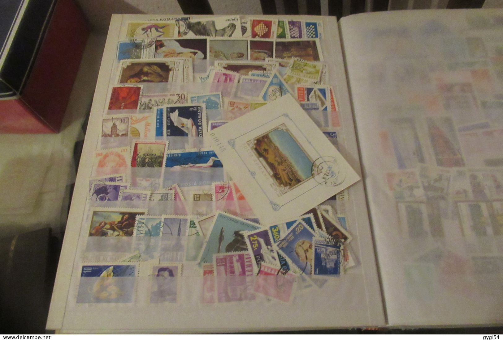 MONDIAL COLLECTION 5000 TIMBRES  O, n* MLH et MNH