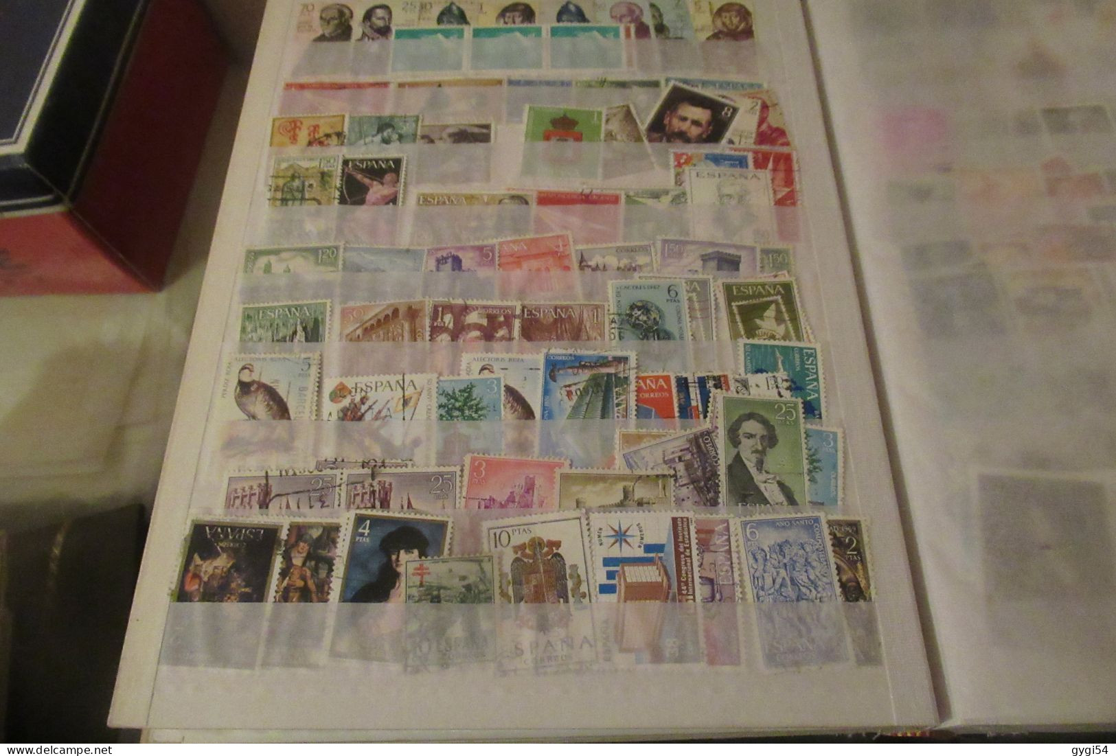 MONDIAL COLLECTION 5000 TIMBRES  O, n* MLH et MNH