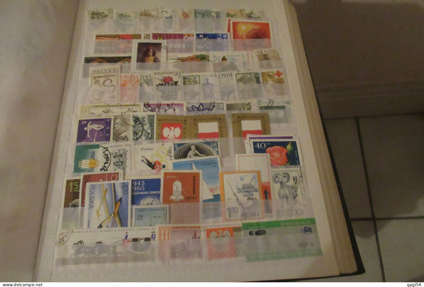 MONDIAL COLLECTION 5000 TIMBRES  O, n* MLH et MNH